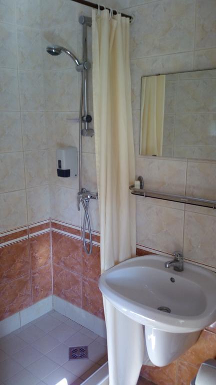Csillag Panzio Hotell Vác Exteriör bild